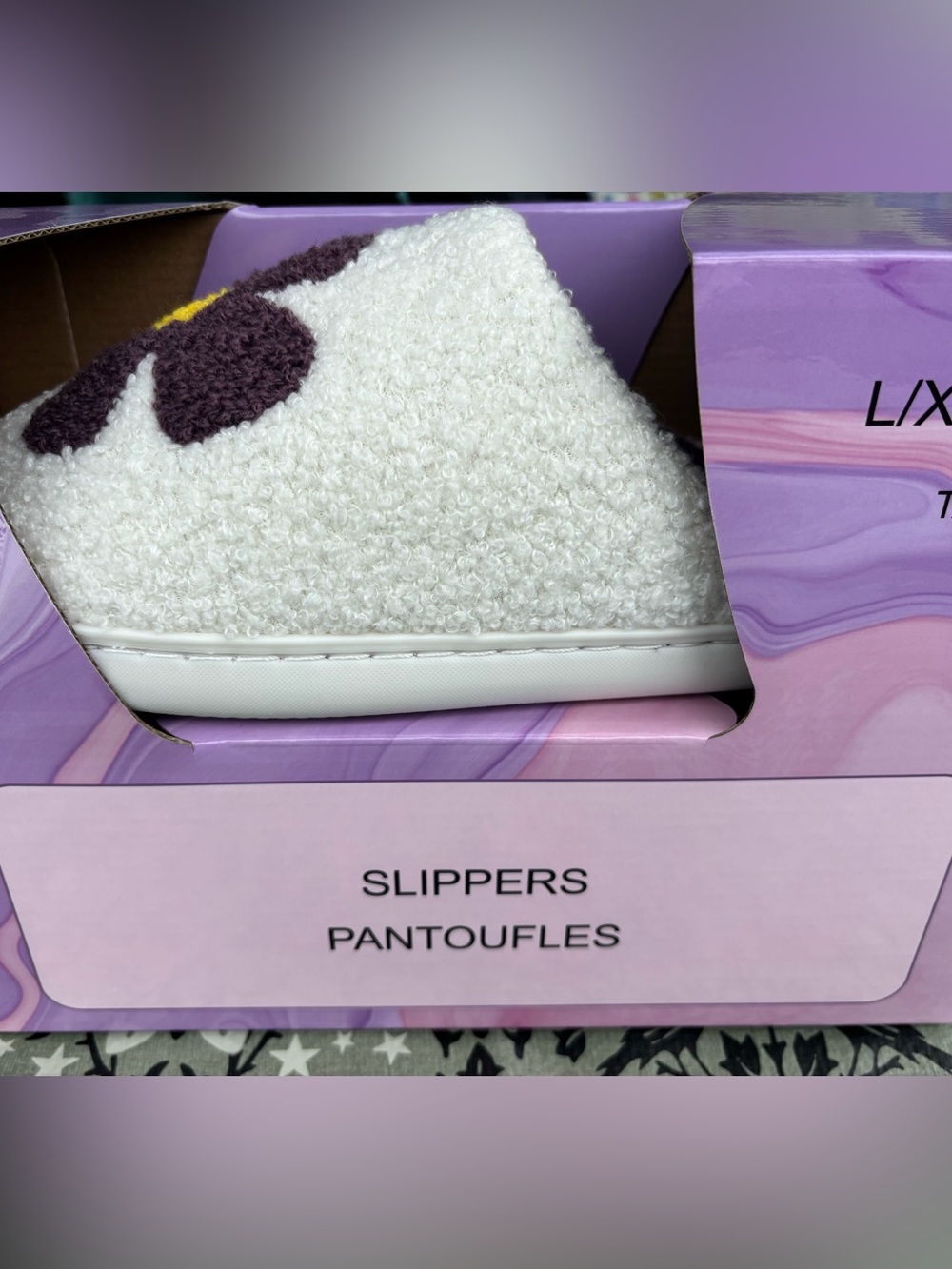 White Fuzzy Slip-On Slippers with Sole Brand New in Box - Picture 3 of 4